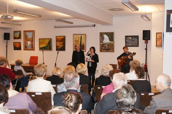 Grupa śpiewejąca-1.JPG