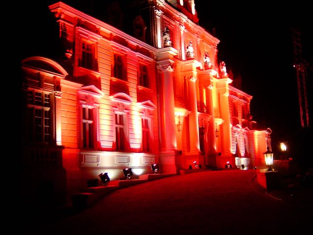 HPIM2112 Pałac nocą.jpg